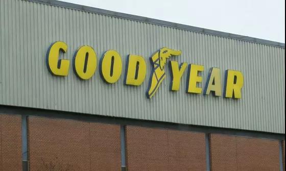 固特異正在超市試行輪胎安裝服務(wù)，顧客可以現(xiàn)買現(xiàn)裝