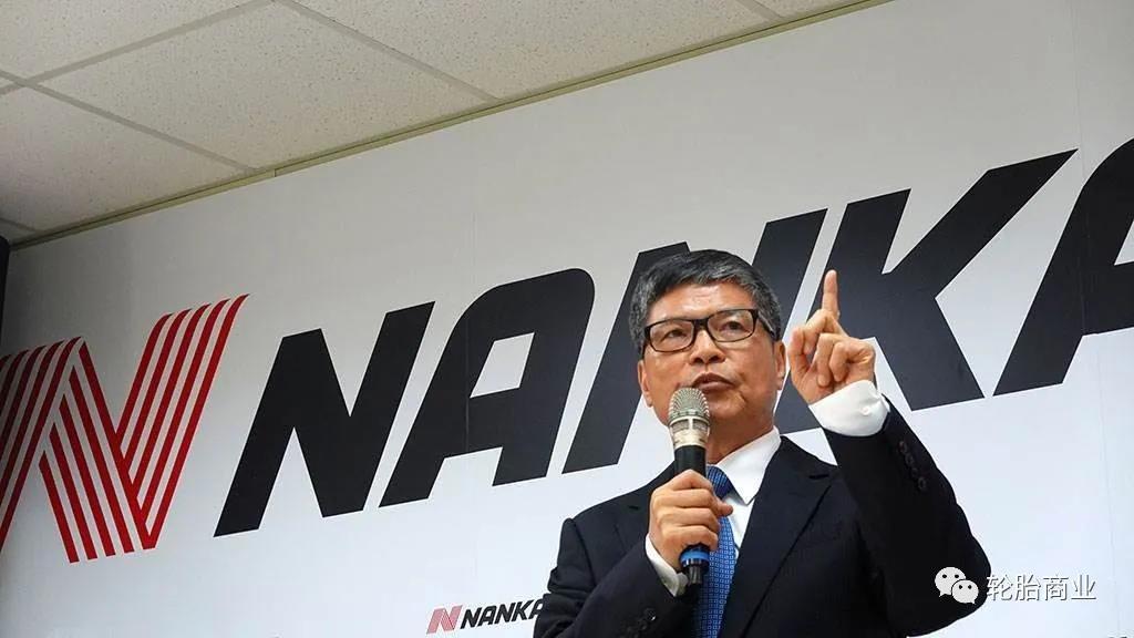 林學(xué)圃的強勢作風(fēng)，引發(fā)外界對其評價兩極