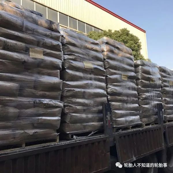 輪胎行業(yè)需求復(fù)蘇，對炭黑采購明顯增加